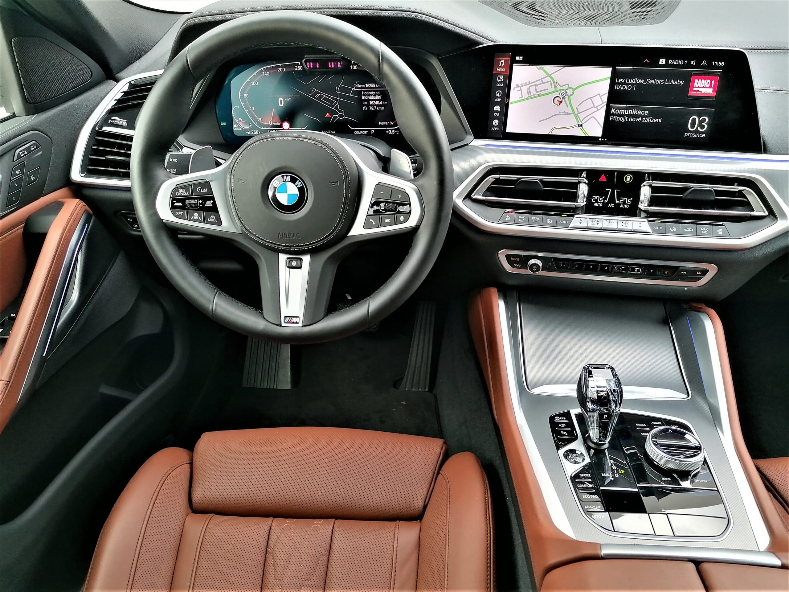 BMW X6 40d xDrive Mpaket | předváděcí auto | skladem | šedá metalíza | online nákup | online prodej | super cena | autoibuy.com